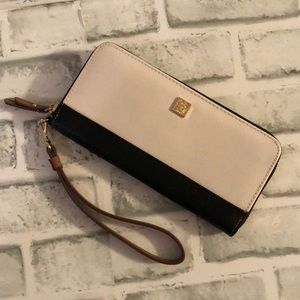 Anne Klein 12 card Wallet